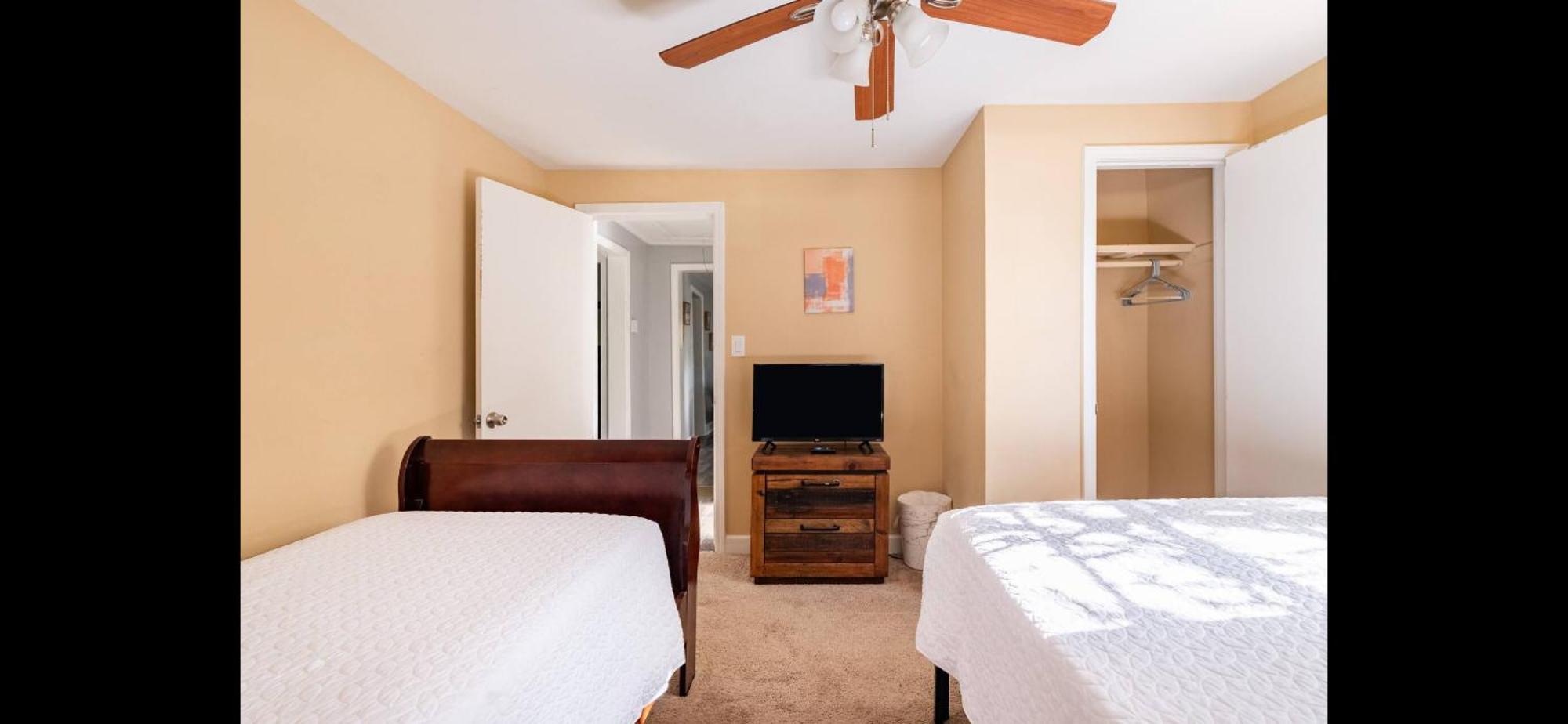 The Perfect Place To Stay. Fort Moore And More Columbus Exterior foto